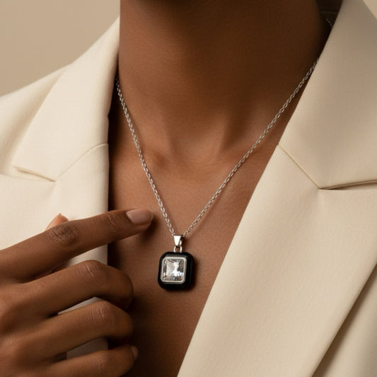 Collana Luce Nera